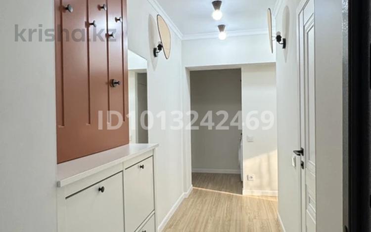 3-комнатная квартира · 63 м² · 4/5 этаж, Толеби 159 — Байзакова за 490 000 ₸ в Алматы, Алмалинский р-н — фото 2