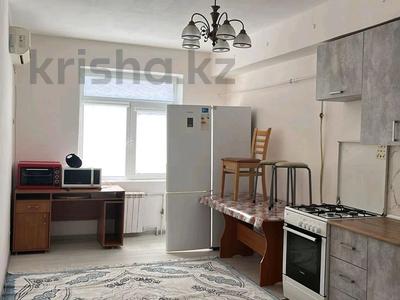 1-комнатная квартира, 45 м², 7 этаж помесячно, 27-й мкр 87 за 110 000 〒 в Актау, 27-й мкр