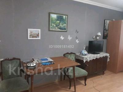2-комнатная квартира · 48 м² · 3/4 этаж, мкр №5 37 — Абая Отеген батыра за 240 000 ₸ в Алматы, Ауэзовский р-н