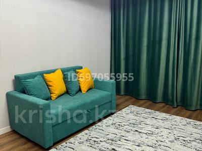 Тәулігіне пәтерлер в Астане: 1-бөлмелі пәтер · 40 м² · 7/12 қабат, КайымМухамедханова 6б, бағасы: 15 000 〒 1-бөлмелі пәтер · 40 м² · 7/12 қабат, КайымМухамедханова 6б, бағасы: 15 000 〒 в Астане, Нура р-н