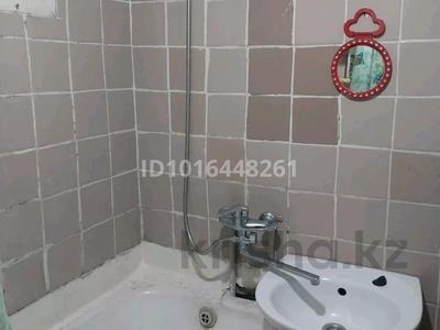 2-комнатная квартира · 40 м² · 1/5 этаж, 343 квартал д.9 за 150 000 ₸ в Семее