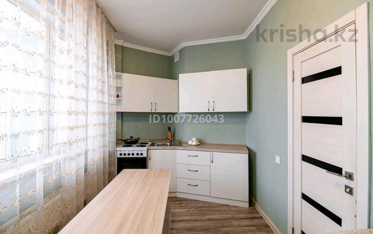 2-бөлмелі пәтер · 65 м² · 22/22 қабат, Нажмеденова 10/1 — Пирамиды, бағасы: 14 000 ₸ в Астане, Сарайшык р-н — фото 2