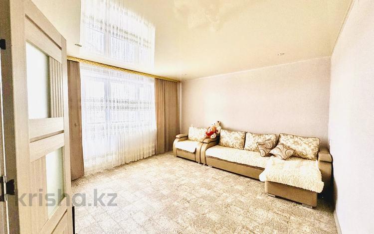 2-комнатная квартира · 52 м² · 8/9 этаж, Абая 70 за 14.8 млн 〒 в Экибастузе — фото 2