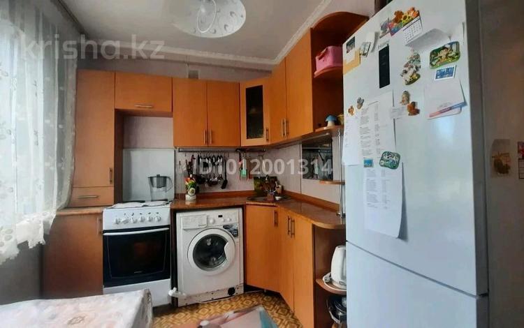 1-бөлмелі пәтер · 40 м² · 1 қабат, Просп. Каныша Сатпаева 8, бағасы: 130 000 ₸ в Усть-Каменогорске, Ульбинский — фото 2