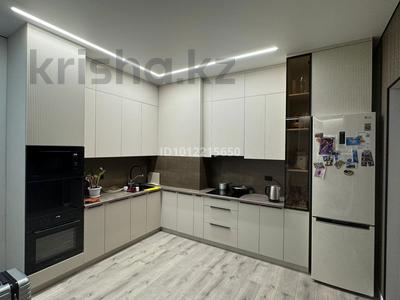 3-комнатная квартира · 68 м² · 12/16 этаж, Е-429 14/2 — Айтматова/Мухаметханова за 45 млн ₸ в Астане, Нура р-н