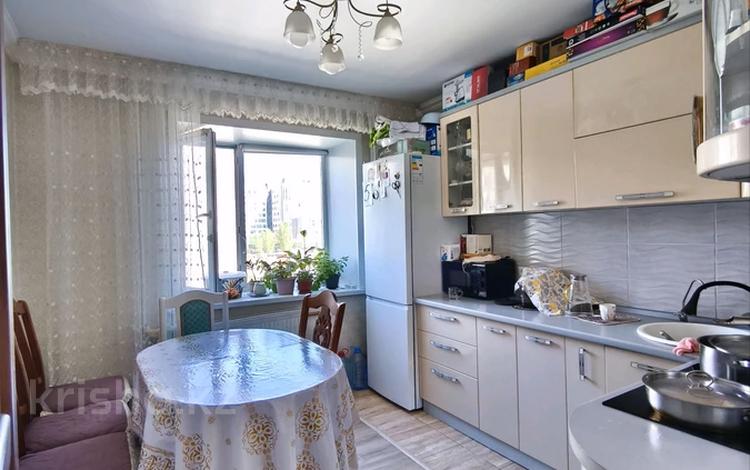 3-комнатная квартира · 76 м² · 4/10 этаж, Азербаева 4 за 32.5 млн ₸ в Астане, Сарайшык р-н — фото 2