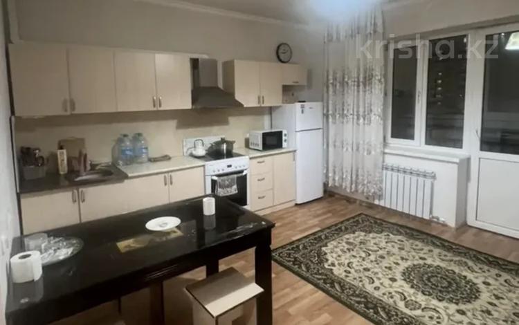 2-бөлмелі пәтер · 57 м² · 8/12 қабат, Кенен Азербаев 47, бағасы: 26.5 млн ₸ в Астане, Сарайшык р-н — фото 2