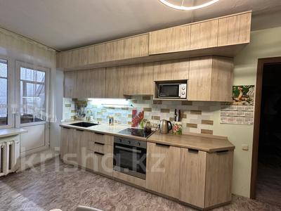 3-комнатная квартира · 64 м² · 5/5 этаж, мкр Юго-Восток, Сатыбалдина 11 за 17 млн ₸ в Караганде, Казыбек би р-н