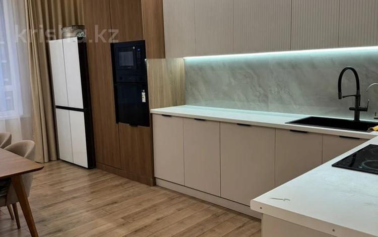 3-бөлмелі пәтер · 130 м² · 10/14 қабат, Улы Дала 39, бағасы: 650 000 ₸ в Астане, Есильский р-н — фото 2