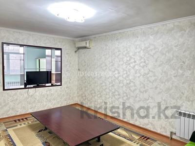 3-комнатная квартира · 54 м², 4-й микрорайон, 4-й микрорайон 17 — Тойхана Асем-Ай за 25 млн ₸ в Шымкенте, Туран р-н