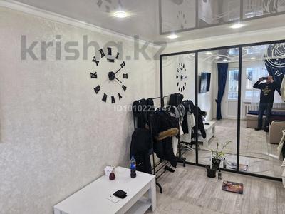 2-комнатная квартира · 45 м² · 5/5 этаж, Мухита 128 за 160 000 ₸ в Уральске, мкр Школьник