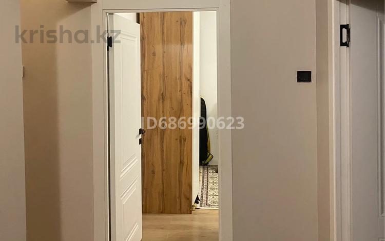 2-комнатная квартира · 61 м² · 2/9 этаж, мкр Самал-3, проспект Достык 105/2 за 56.5 млн 〒 в Алматы, Медеуский р-н — фото 18