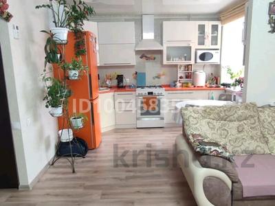 3-комнатная квартира · 65 м² · 2/9 этаж, мкр Юго-Восток, Карбышева 15/2 за 28 млн 〒 в Караганде, Казыбек би р-н