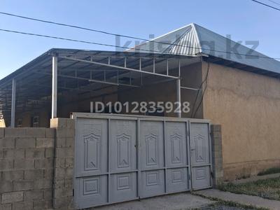 Жеке үй · 6 бөлме · 200 м² · , Самал-3 ш/а. 18 — Салкам жангир Аманжолова, бағасы: 70 млн ₸ в Шымкенте, Абайский р-н