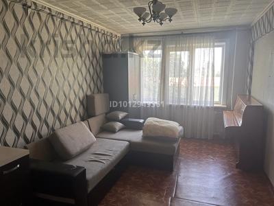 4-комнатная квартира · 80 м² · 2/5 этаж, Беспалова 51/1 за 35 млн ₸ в Усть-Каменогорске, Ульбинский