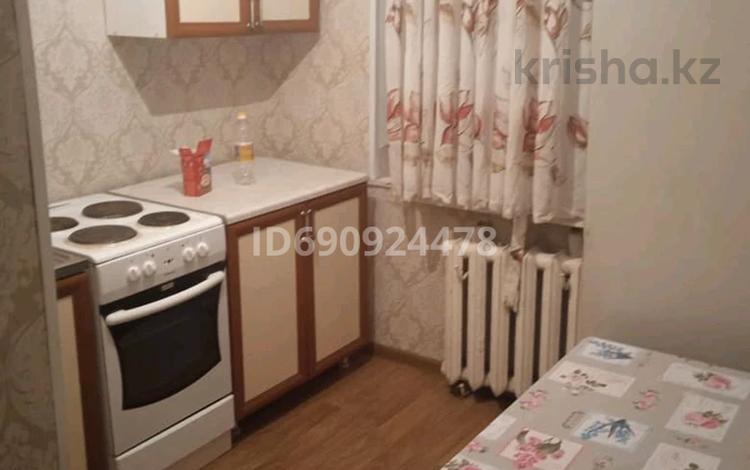 1-комнатная квартира, 30 м², 1/5 этаж помесячно, Бухар Жырау 2