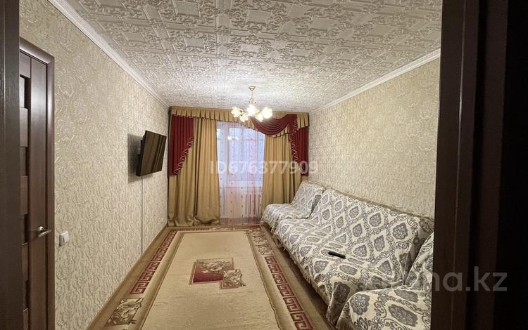 4-комнатная квартира, 75 м², 3/5 этаж, Катаева — Естая за 21 млн 〒 в Павлодаре — фото 2