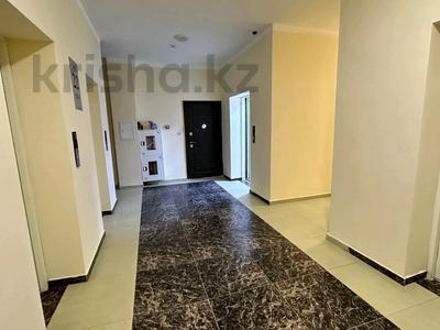 3-комнатная квартира · 110 м² · 22/22 этаж, Абая 10 за 42 млн 〒 в Астане, Сарыарка р-н