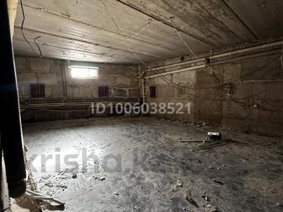 Салоны красоты, бани, гостиницы и зоны отдыха, фитнес и спорт, медцентры и аптеки, конференц-залы, студии · 400 м² за 3 млн 〒 в Актобе, Сазда-3