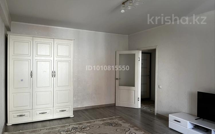 1-бөлмелі пәтер · 47 м² · 2/6 қабат, мкр Шугыла, Жунисова 14 19, бағасы: 34 млн ₸ в Алматы, Наурызбайский р-н — фото 2