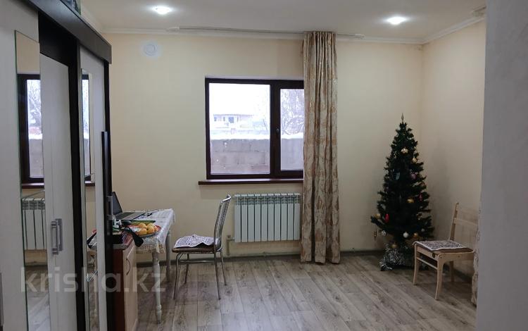 3 бөлме · 100 м² · 1/1 қабат, Ақбұлақ ш/а., Сергазина 16 — Байтерекова, бағасы: 100 000 ₸ в Алматы, Алатауский р-н — фото 2
