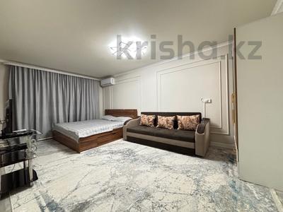 1-комнатная квартира · 38 м² · 1/5 этаж, Есенова 17а — Старый болашак, Ск евразия, Теннис за 15 000 〒 в 