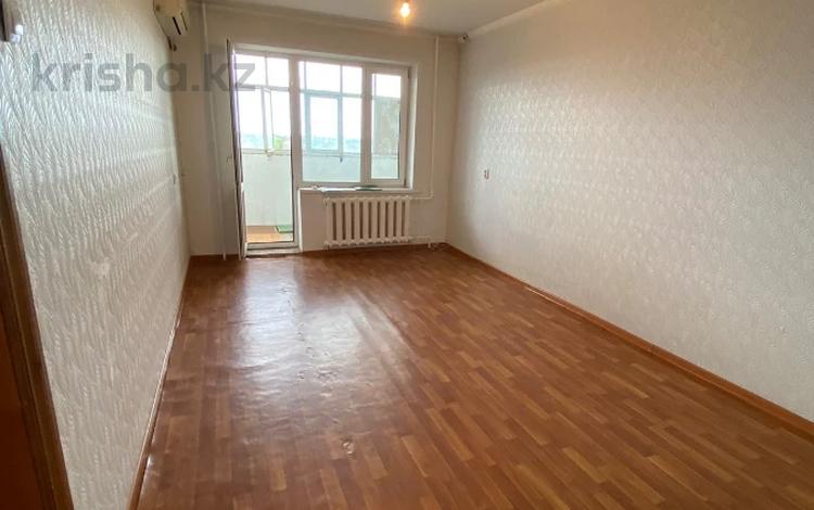 2-комнатная квартира, 52 м², 5/9 этаж, мкр 12