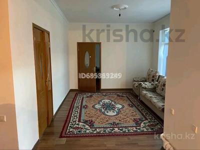 Отдельный дом · 4 комнаты · 130 м², мкр Самал-2 78 — Малхаров за 200 000 〒 в Шымкенте, Абайский р-н