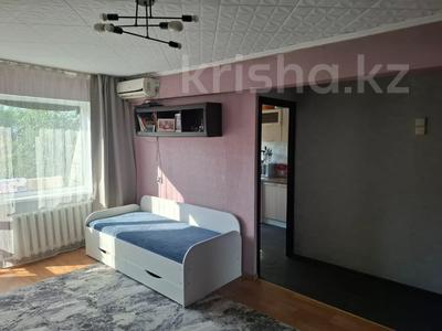 1-комнатная квартира · 33 м² · 4/4 этаж, Назарбаева 49/1 за 12.4 млн ₸ в Усть-Каменогорске
