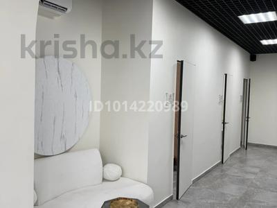 Офисы, салоны красоты, медцентры и аптеки, образование · 88 м² за 93 млн ₸ в Караганде, Казыбек би р-н