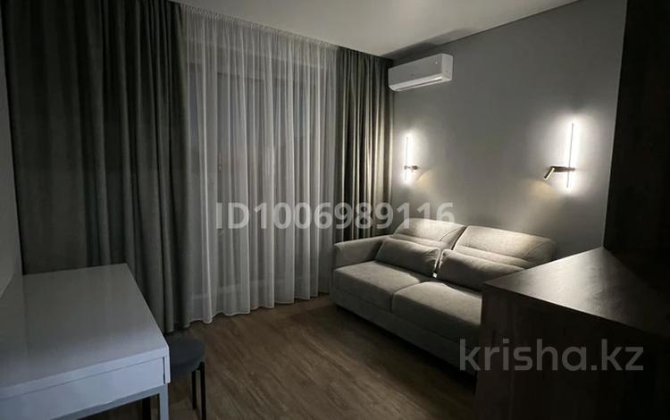 3-комнатная квартира · 77.8 м² · 4/7 этаж, Назарбаева — Остановка юбилейная за 500 000 〒 в Уральске — фото 2