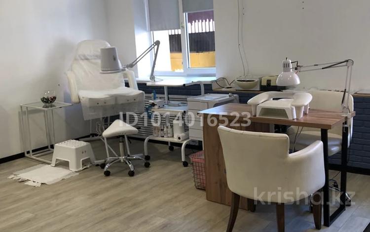 Офисы, салоны красоты · 30 м² за 140 000 ₸ в Алматы, Алмалинский р-н — фото 8