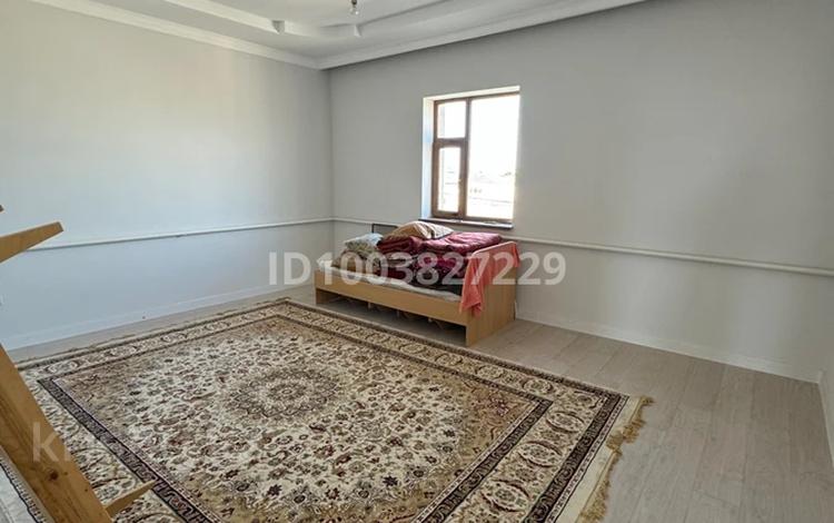 Отдельный дом · 8 комнат · 500 м² · 1000 сот., 4 квартал 107 за 45 млн 〒 в  — фото 2