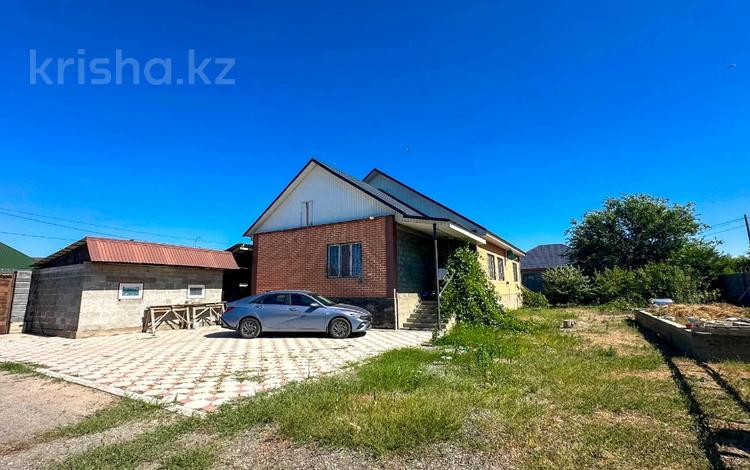 Жеке үй · 4 бөлме · 150 м² · 10 сот., Есим Хана 27, бағасы: 40 млн 〒 в Талдыкоргане — фото 4