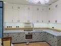 4-бөлмелі пәтер · 185 м² · 9/10 қабат, проспект Кунаева 36, бағасы: 110 млн ₸ в Шымкенте, Аль-Фарабийский р-н — фото 9