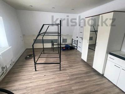 Отдельный дом · 7 комнат · 500 м² · 7 сот., Хантау за 65 млн ₸ в Астане, Алматы р-н