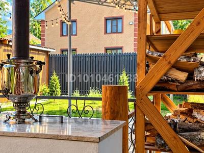 Жеке үй · 5 бөлме · 200 м², Жамбыла Жабаева 21 Б, бағасы: 180 000 ₸ в 