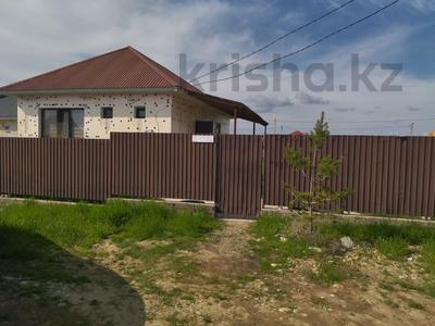 Отдельный дом • 3 комнаты • 50 м² • 10 сот., Шаган за 15 млн 〒 в Талдыкоргане, село Ынтымак