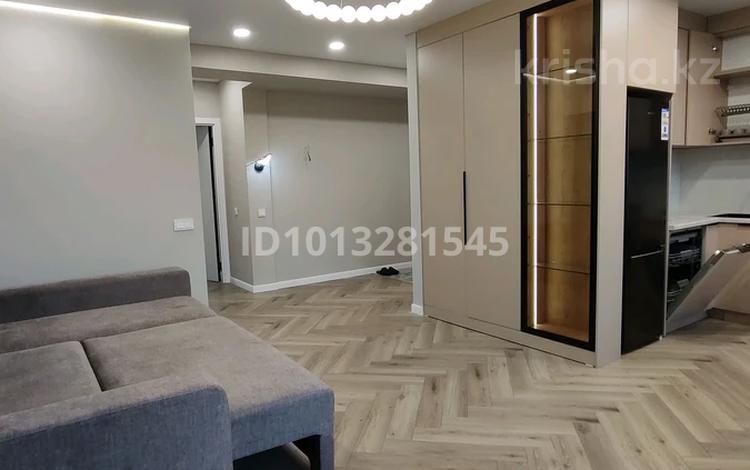 2-бөлмелі пәтер · 60 м² · 5/9 қабат, Жибек Жолы 59 — Валиханова, бағасы: 400 000 ₸ в Алматы, Медеуский р-н — фото 2