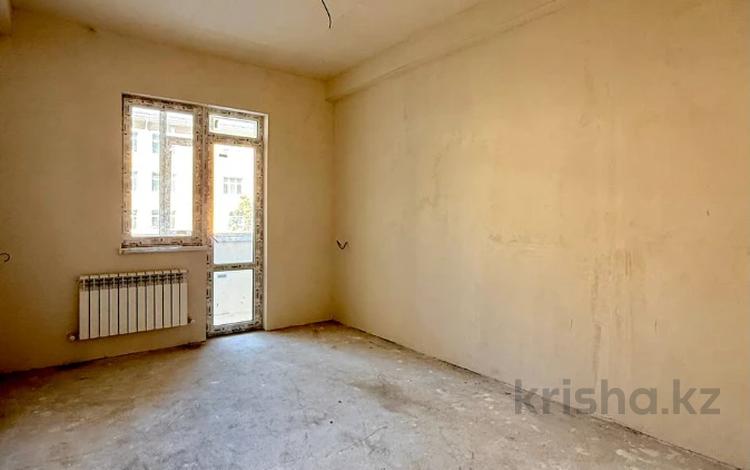 3-комнатная квартира · 81.8 м² · 2/9 этаж, мкр Нурсая, Султан Бейбарыс 441 за 38 млн ₸ в Атырау — фото 20