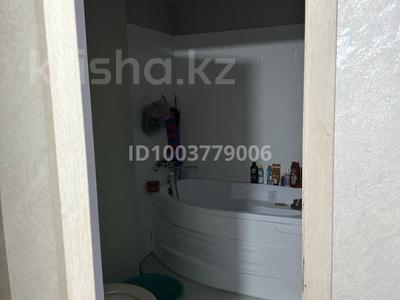 2-комнатная квартира · 67 м² · 7/9 этаж, мкр 12 54 — За торговым домом Аида за 20.5 млн ₸ в Актобе