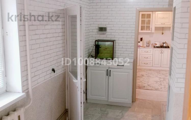 Отдельный дом · 4 комнаты · 240 м² · 10 сот., Н Абдиров 22 — Мектеп ,садик ,емханага жолга жауын орналаскан срочно сатылады. Баға жағынан келисим бар за 18 млн ₸ в Жанаозен — фото 2