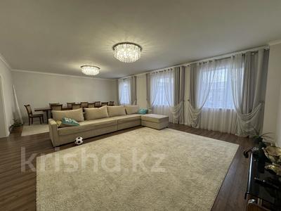 Отдельный дом · 4 комнаты · 200 м² · 10 сот., Наурыз 10/1 за 105 млн ₸ в Астане, Сарыарка р-н