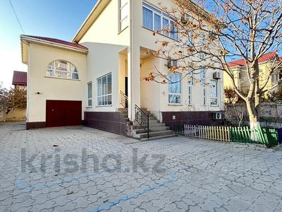 Отдельный дом · 8 комнат · 505 м² · 10 сот., 4А мкр за 230 млн 〒 в Актау