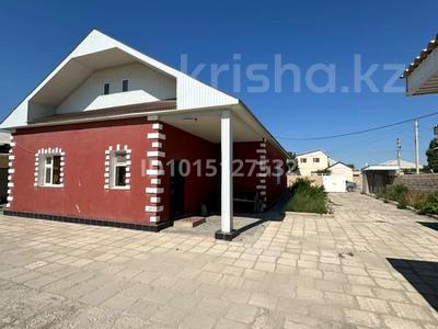 Отдельный дом · 4 комнаты · 250 м² · 777 сот., Кызылкум 55 — 18 орта мектеп за 22 млн ₸ в Жанаозен