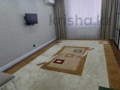 4-комнатная квартира, 115 м², 1/5 этаж, мкр. Алтын орда, Тауелсиздик за 55 млн 〒 в Актобе, мкр. Алтын орда