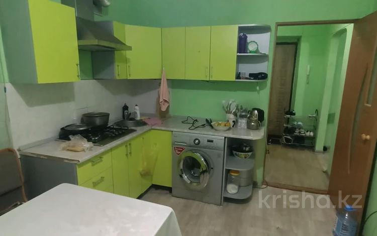 1-бөлмелі пәтер · 38 м² · 4/5 қабат, самал 10, бағасы: 10.5 млн ₸ в Талдыкоргане, мкр Самал — фото 2