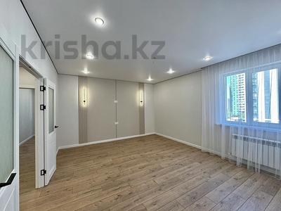 3-комнатная квартира · 100 м² · 5/25 этаж, Просп. Тауелсиздик 25 за 56 млн ₸ в Астане, Алматы р-н