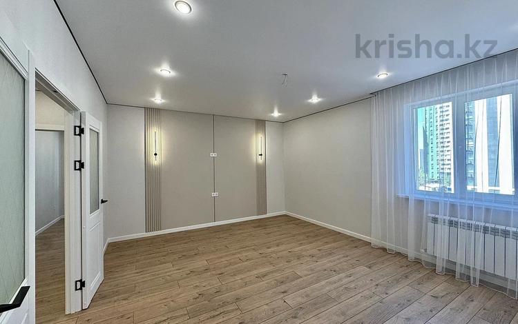 3-комнатная квартира · 100 м² · 5/25 этаж, Просп. Тауелсиздик 25 за 56 млн ₸ в Астане, Алматы р-н — фото 2