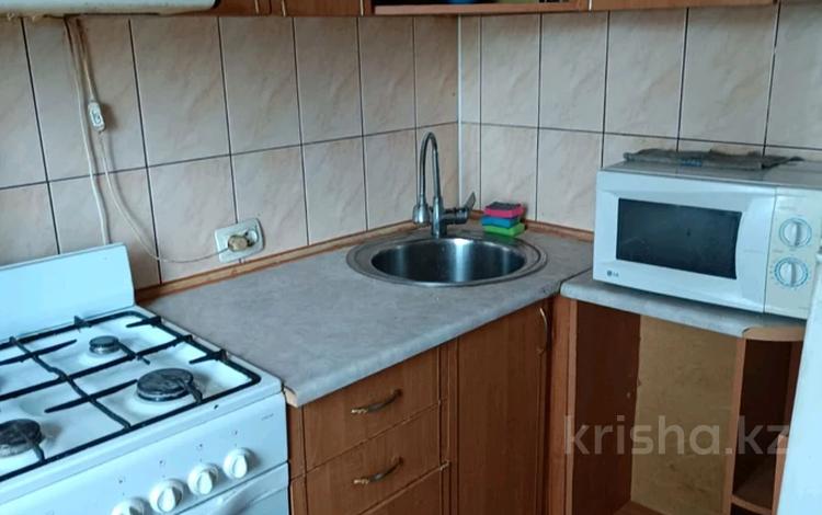 3-комнатная квартира · 48 м² · 3/4 этаж, Амангельды 143 — центр города .район ЦУМА за 14.5 млн ₸ в Петропавловске — фото 2